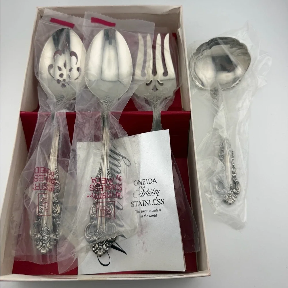 Oneida Serving Set 4pc Silver‎ New Artistry Baroque Style Stainless Steel USA